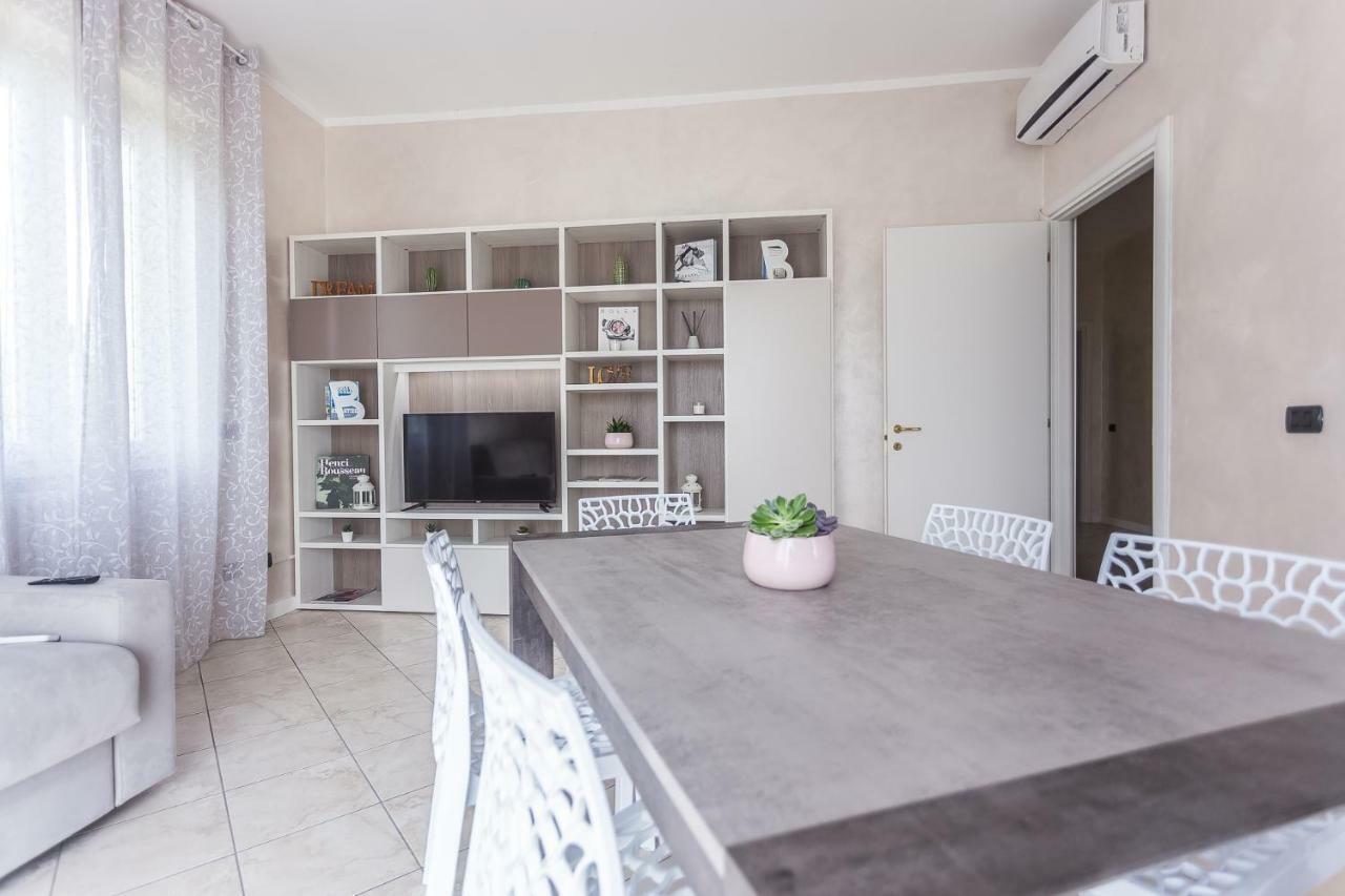 Lm House Lonato Exterior foto